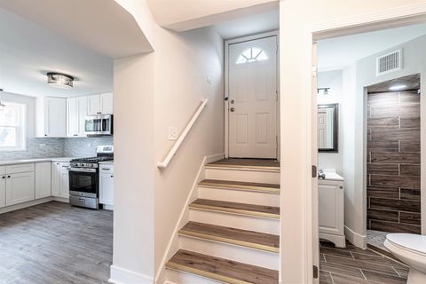 Tiny photo for 16039 Marion Drive, South Holland, IL 60473 (MLS # 12622023)