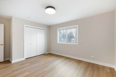 Tiny photo for 350 N Central Avenue, Wood Dale, IL 60191 (MLS # 12579162)