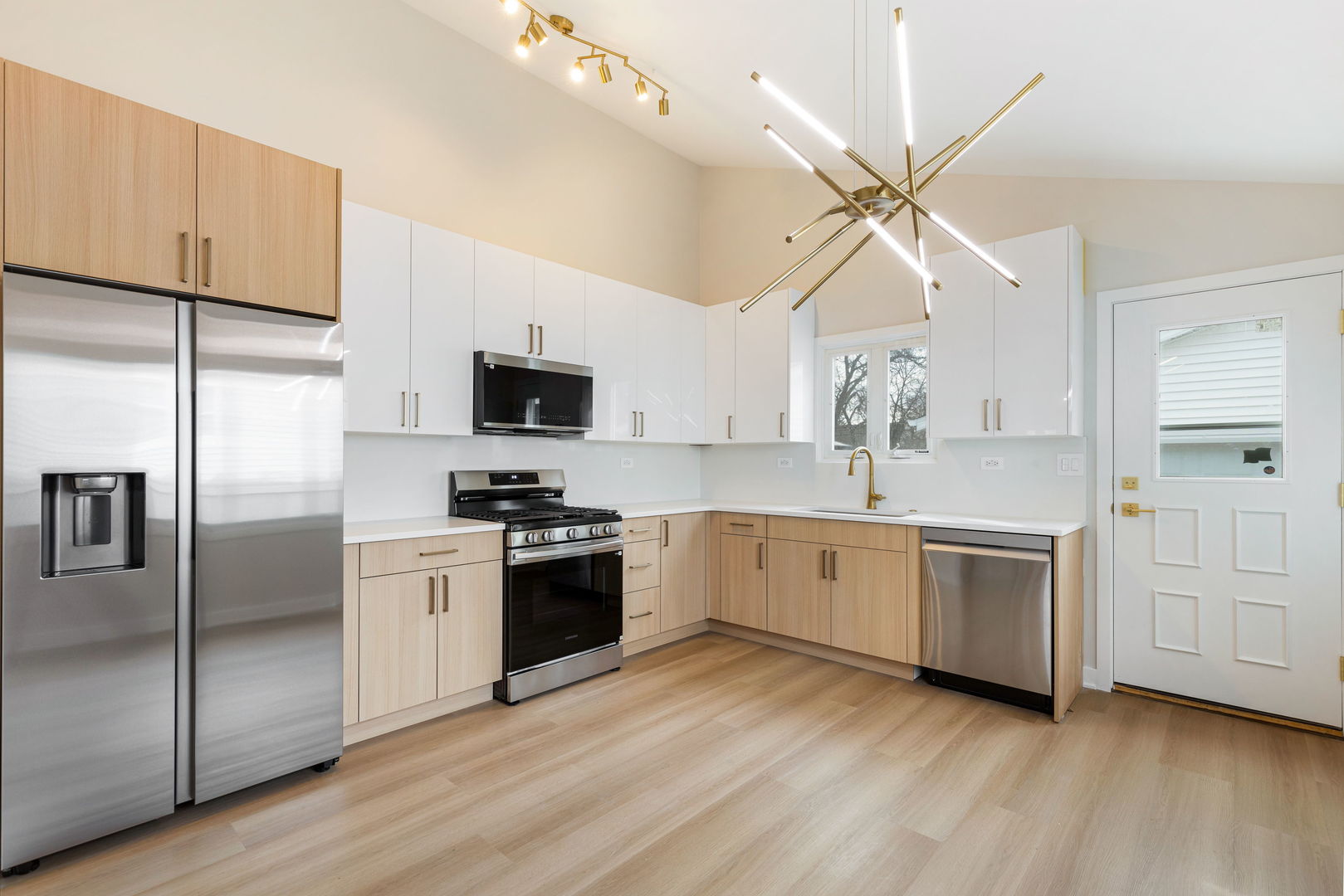 350 N Central Avenue