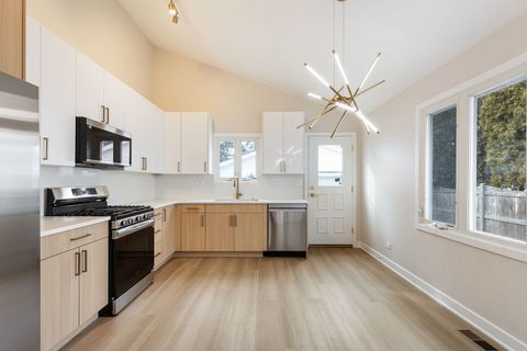 Tiny photo for 350 N Central Avenue, Wood Dale, IL 60191 (MLS # 12579162)