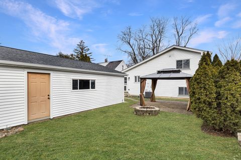 Tiny photo for 350 N Central Avenue, Wood Dale, IL 60191 (MLS # 12579162)