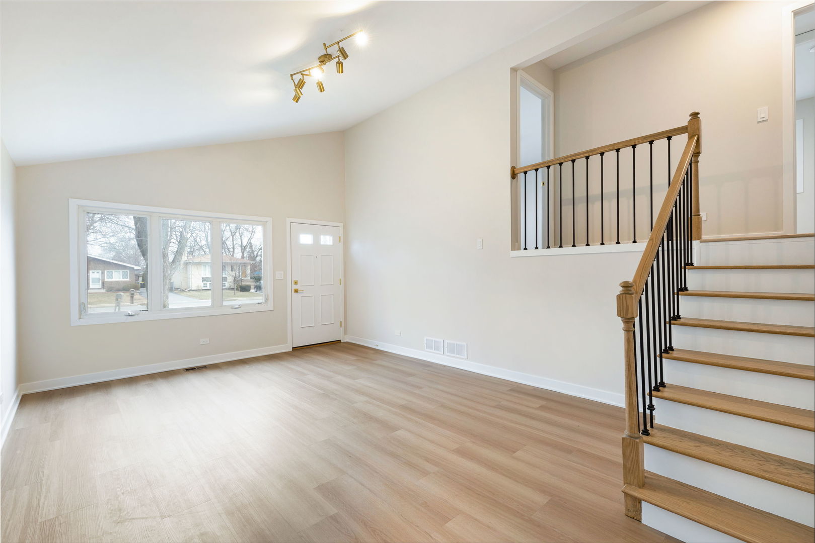 350 N Central Avenue