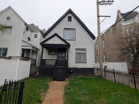 Photo of 143 W 71st Street, Chicago, IL 60621 (MLS # 12714307)