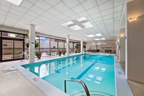 Tiny photo for 3200 N Lake Shore Drive #1010, Chicago, IL 60657 (MLS # 12587558)