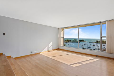 Tiny photo for 3200 N Lake Shore Drive #1010, Chicago, IL 60657 (MLS # 12587558)