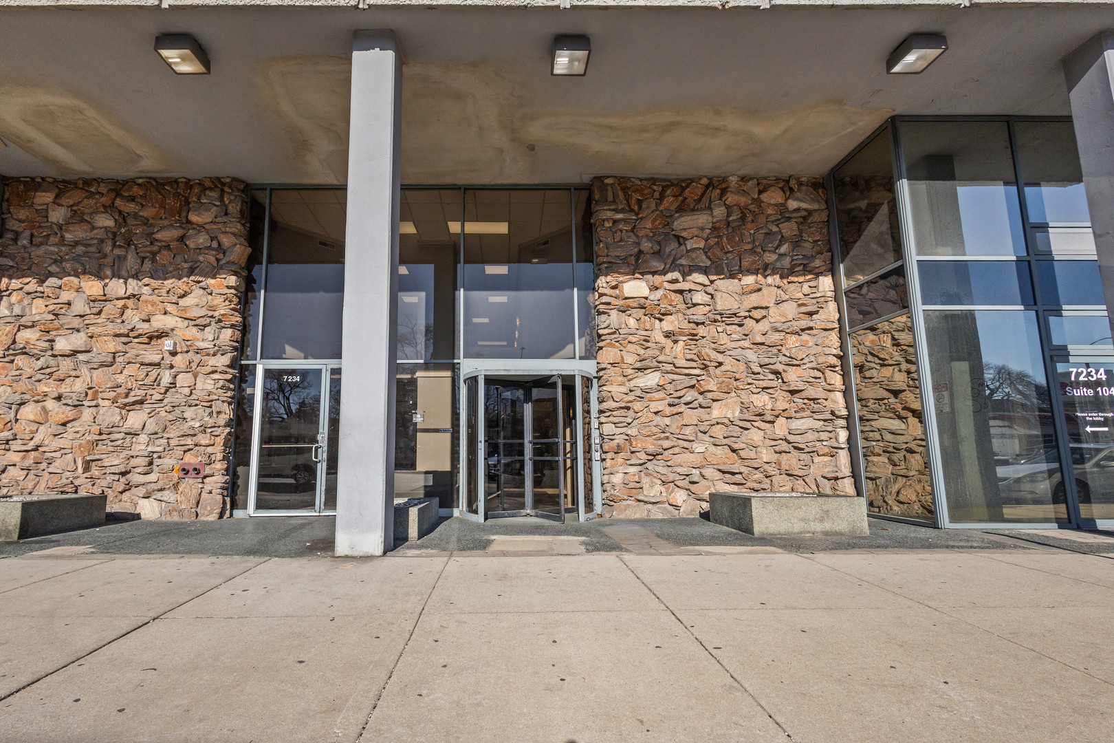 7234 W North Avenue 1608