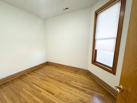 Tiny photo for 3309 S Lowe Avenue, Chicago, IL 60616 (MLS # 12699872)
