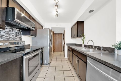 Tiny photo for 1390 N Knollwood Drive #1390, Palatine, IL 60067 (MLS # 12601626)