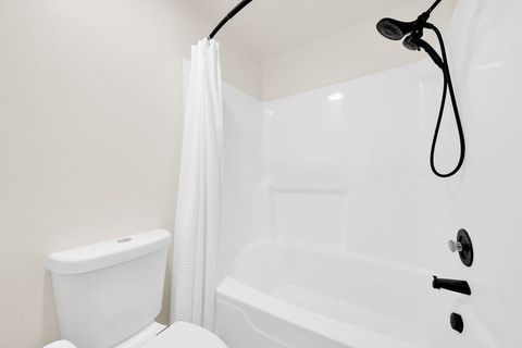 Tiny photo for 1390 N Knollwood Drive #1390, Palatine, IL 60067 (MLS # 12601626)