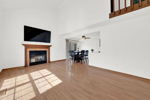 Tiny photo for 1390 N Knollwood Drive #1390, Palatine, IL 60067 (MLS # 12601626)