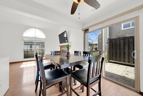 Tiny photo for 1390 N Knollwood Drive #1390, Palatine, IL 60067 (MLS # 12601626)