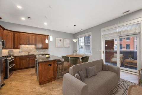 Tiny photo for 2905 N Halsted Street #201, Chicago, IL 60657 (MLS # 12525217)