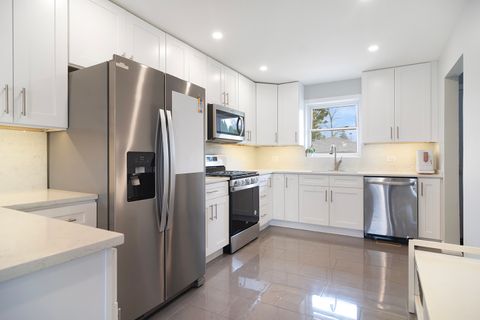 Tiny photo for 702 W Lonnquist Boulevard, Mount Prospect, IL 60056 (MLS # 12594493)