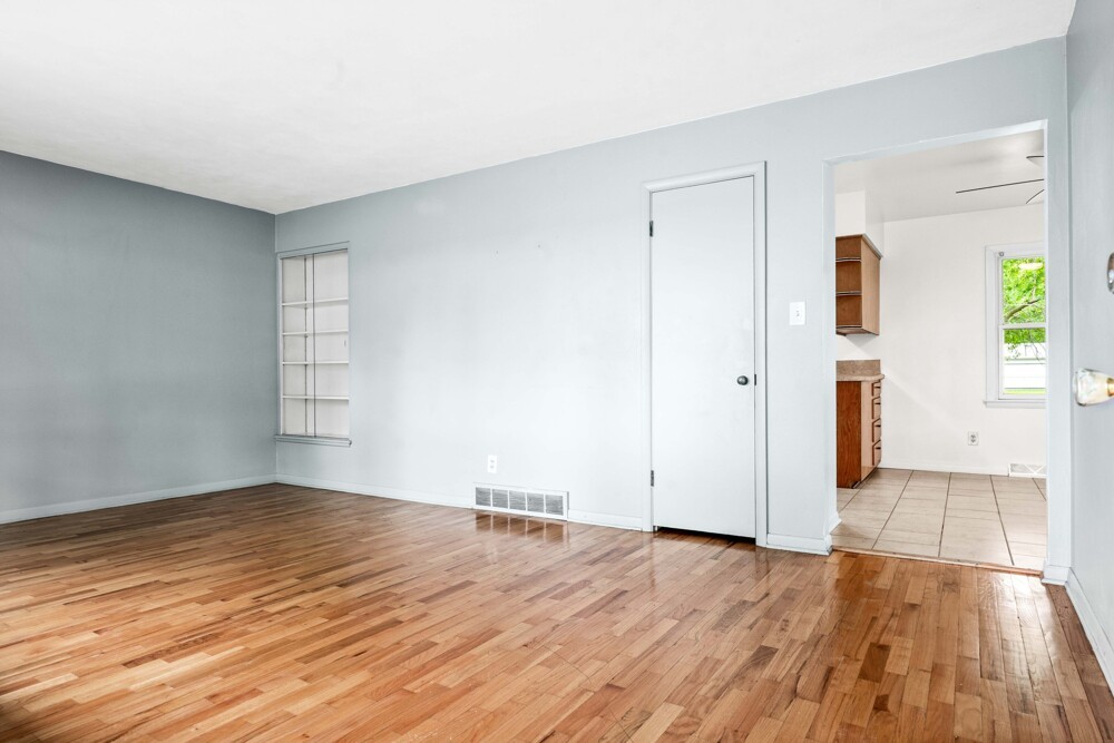 144 Eastview Drive