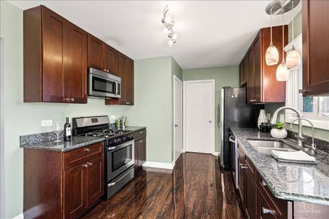 Tiny photo for 22 Forest Lane, Elk Grove Village, IL 60007 (MLS # 12699196)