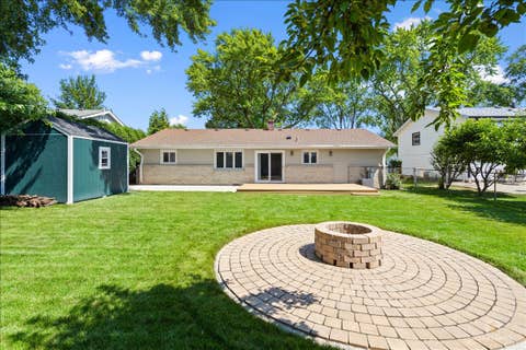 Tiny photo for 22 Forest Lane, Elk Grove Village, IL 60007 (MLS # 12699196)