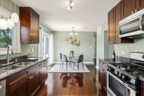 Tiny photo for 22 Forest Lane, Elk Grove Village, IL 60007 (MLS # 12699196)
