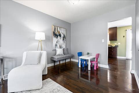 Tiny photo for 22 Forest Lane, Elk Grove Village, IL 60007 (MLS # 12699196)