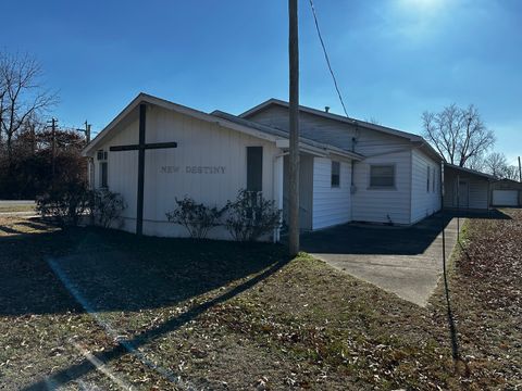 Tiny photo for 1502 S Pine Street, Centralia, IL 62801 (MLS # 12550633)