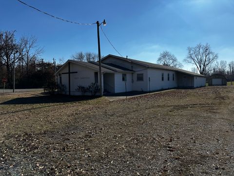 Tiny photo for 1502 S Pine Street, Centralia, IL 62801 (MLS # 12550633)