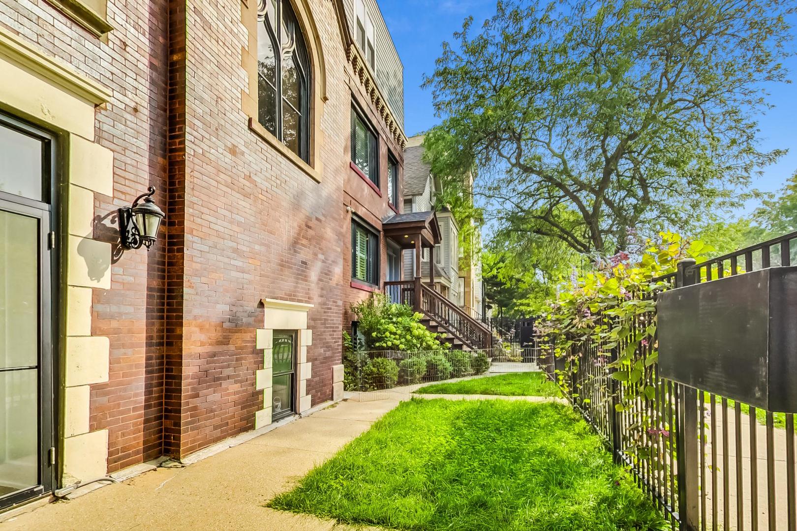 1847 N Kedzie Avenue 1N