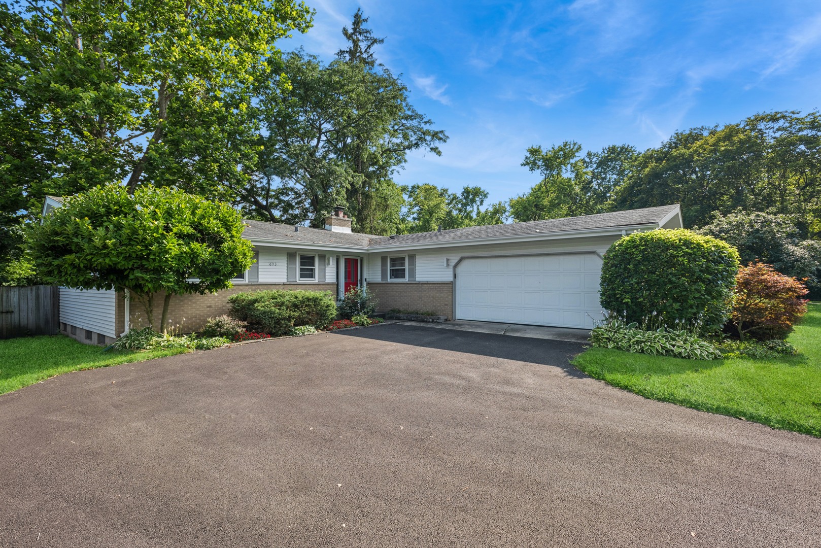 22w603 Arbor Lane