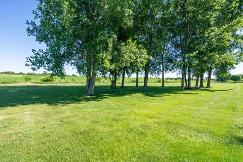 Tiny photo for 1636 E Lomar Street, Eldridge, IA 52748 (MLS # 12676763)