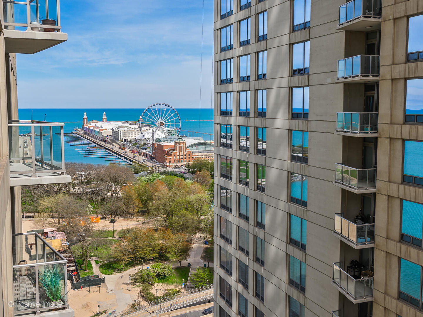 600 N LAKE SHORE Drive 1802