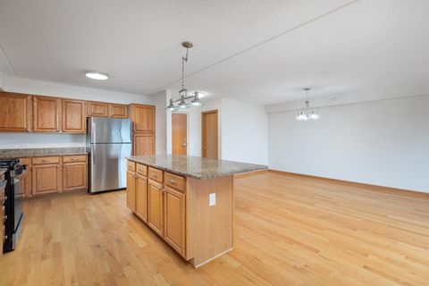 Tiny photo for 2020 Saint Regis Drive #509, Lombard, IL 60148 (MLS # 12479755)