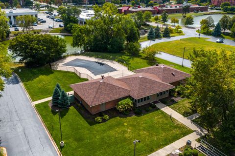 Tiny photo for 2020 Saint Regis Drive #509, Lombard, IL 60148 (MLS # 12479755)