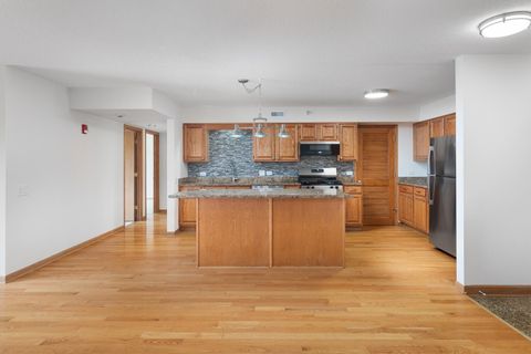 Tiny photo for 2020 Saint Regis Drive #509, Lombard, IL 60148 (MLS # 12479755)