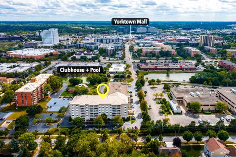 Tiny photo for 2020 Saint Regis Drive #509, Lombard, IL 60148 (MLS # 12479755)