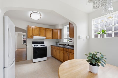 Tiny photo for 3226 Grand Boulevard, Brookfield, IL 60513 (MLS # 12772763)