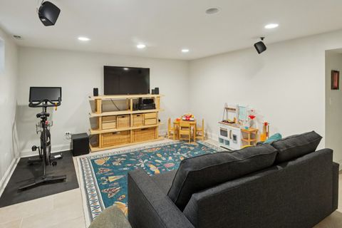 Tiny photo for 2434 Sherman Avenue, Evanston, IL 60201 (MLS # 12577312)