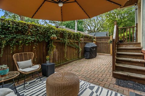 Tiny photo for 2434 Sherman Avenue, Evanston, IL 60201 (MLS # 12577312)