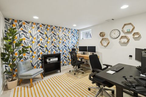 Tiny photo for 2434 Sherman Avenue, Evanston, IL 60201 (MLS # 12577312)