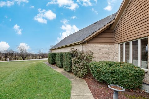 Tiny photo for 29W220 Oak Knoll Road, West Chicago, IL 60185 (MLS # 12571648)