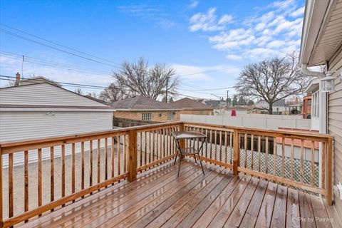 Tiny photo for 5252 N Mulligan Avenue, Chicago, IL 60630 (MLS # 12612167)