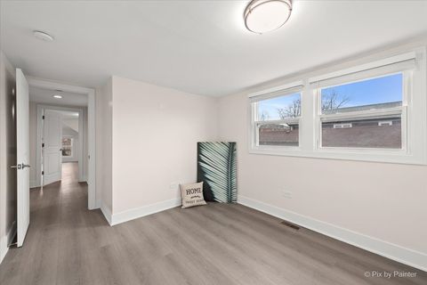 Tiny photo for 5252 N Mulligan Avenue, Chicago, IL 60630 (MLS # 12612167)