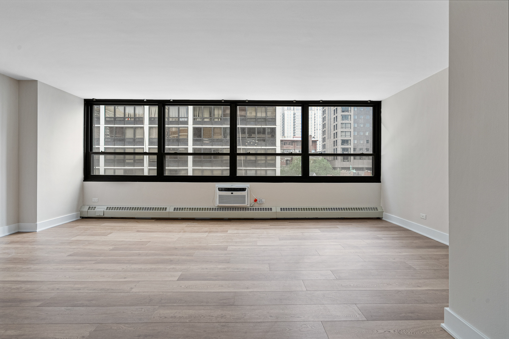 33 E Cedar Street 6B