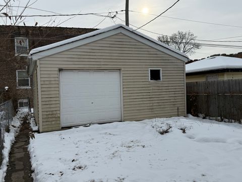 Tiny photo for 1237 E 95th Street, Chicago, IL 60628 (MLS # 12528388)