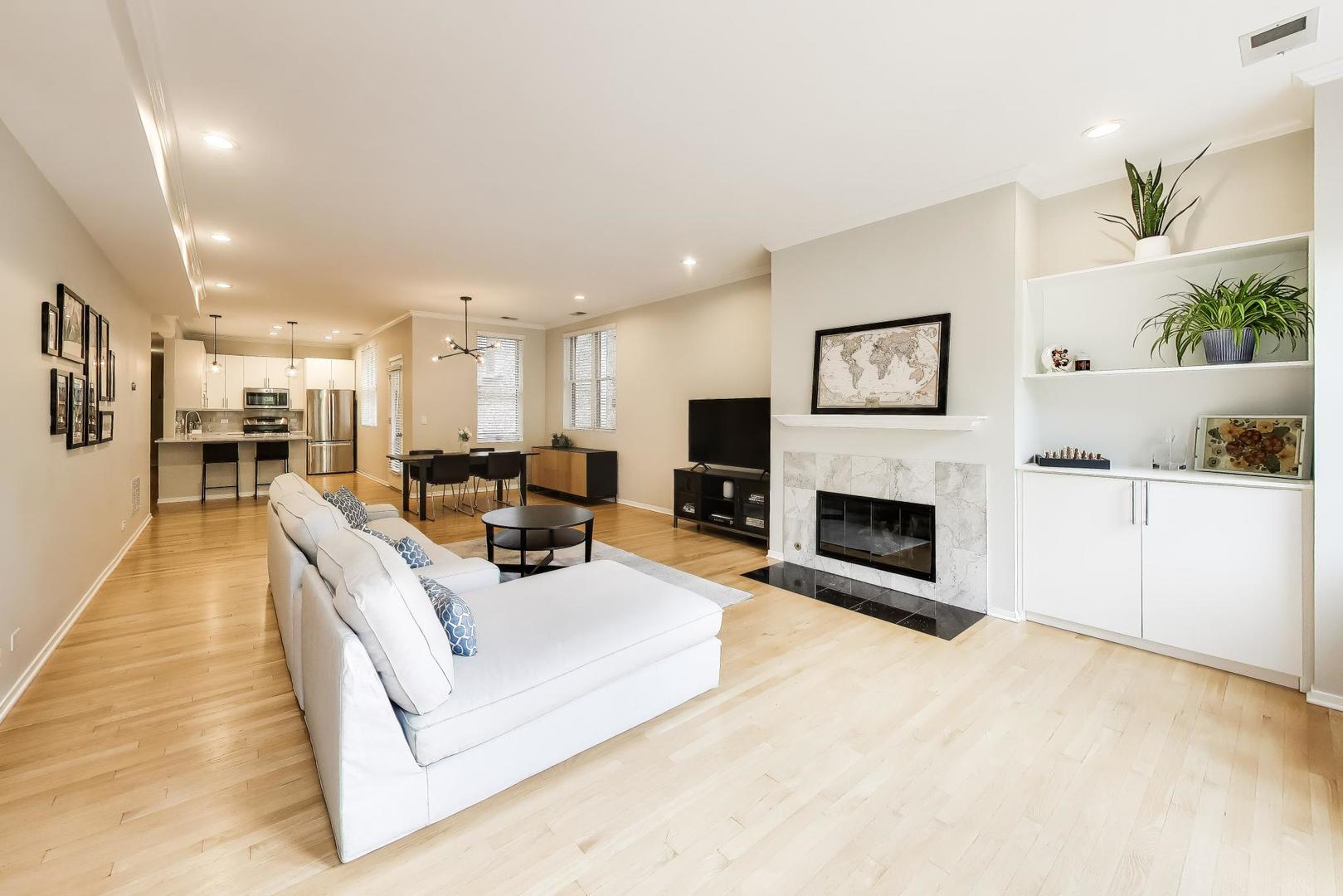 844 W Diversey Parkway 3E