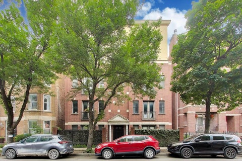 Photo of 844 W Diversey Parkway #3E, Chicago, IL 60614 (MLS # 12698847)