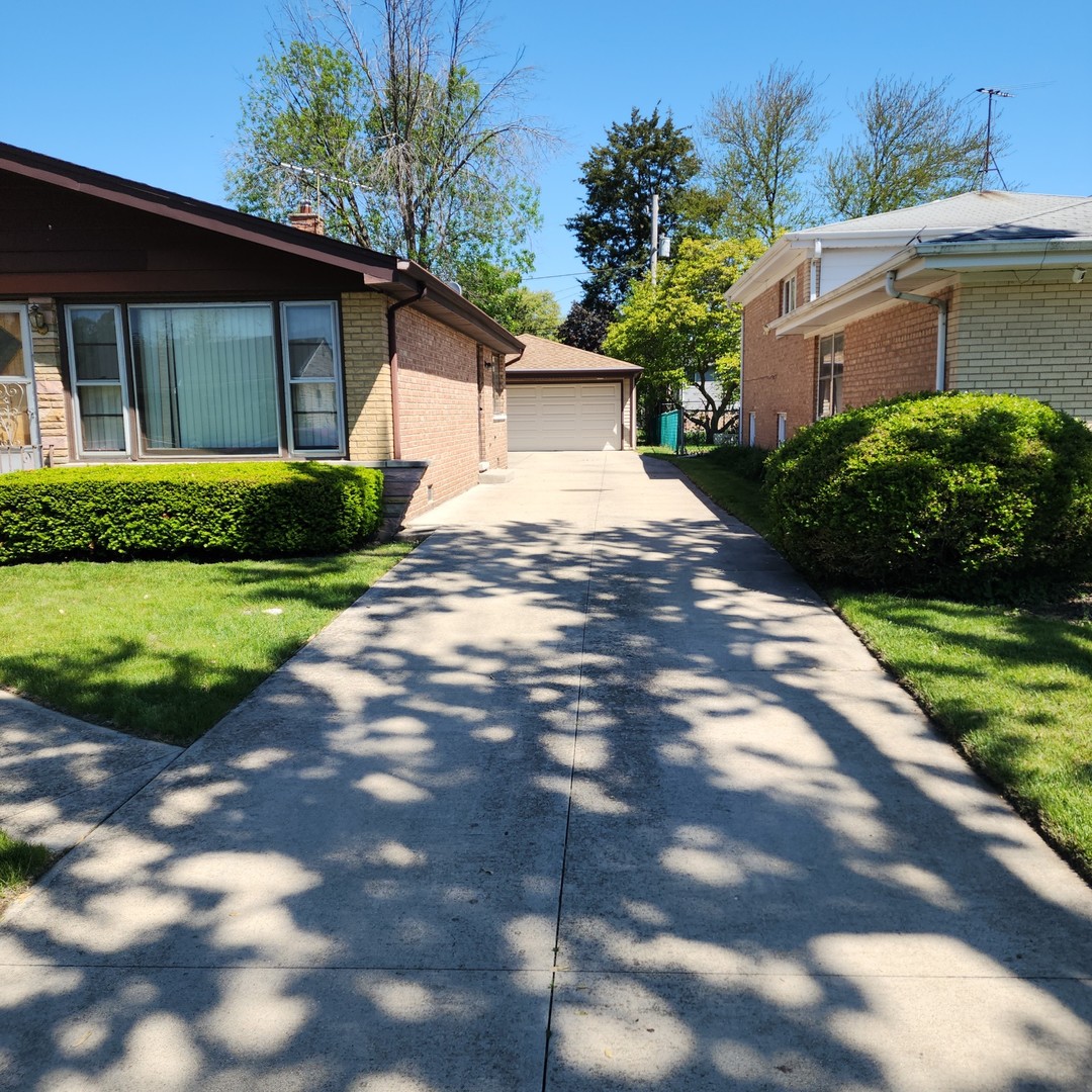 5312 Kimball Place