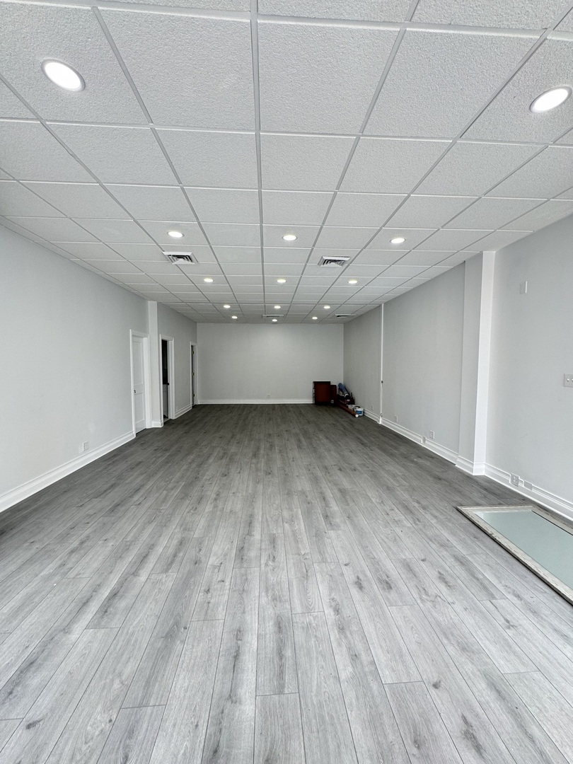 1233 N Ashland Avenue 1