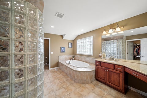 Tiny photo for 415 Ranch Road, Wheaton, IL 60187 (MLS # 12744113)