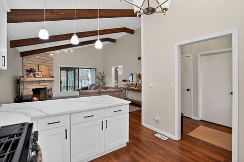 Tiny photo for 154 Abbeywood Circle, Streamwood, IL 60107 (MLS # 12524735)