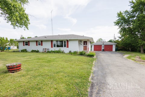Photo of 2075 W State Route 102, Bourbonnais, IL 60914 (MLS # 12664373)