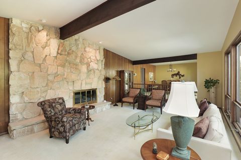 Tiny photo for 2635 Crestwood Lane, Riverwoods, IL 60015 (MLS # 12461888)