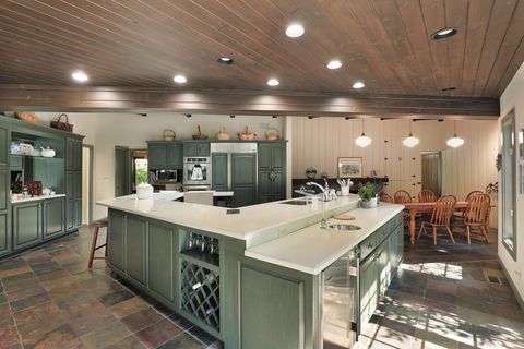 Tiny photo for 2635 Crestwood Lane, Riverwoods, IL 60015 (MLS # 12461888)